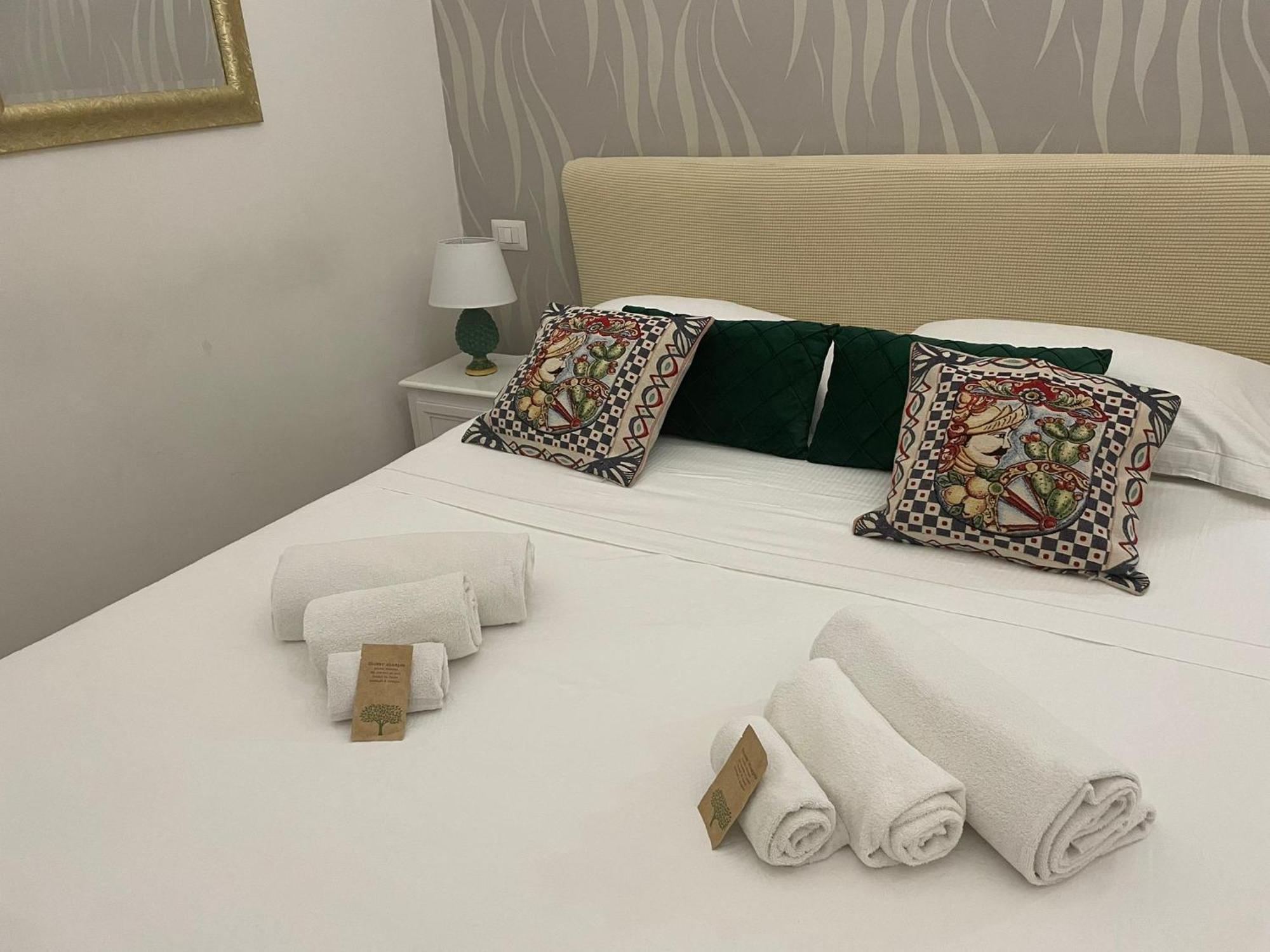 Sleep Inn Catania Rooms - Affittacamere Exterior photo